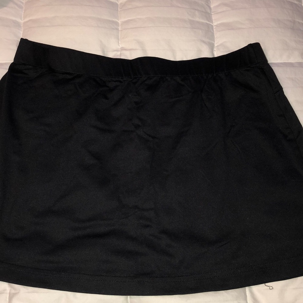 Lily’s tennis skirt